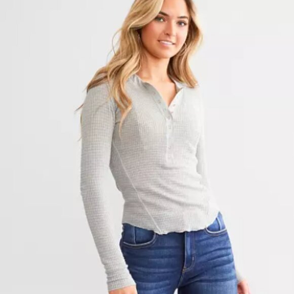 Free People One Of The Girls Henley Top Gray Size XS NWT - Picture 1 of 12